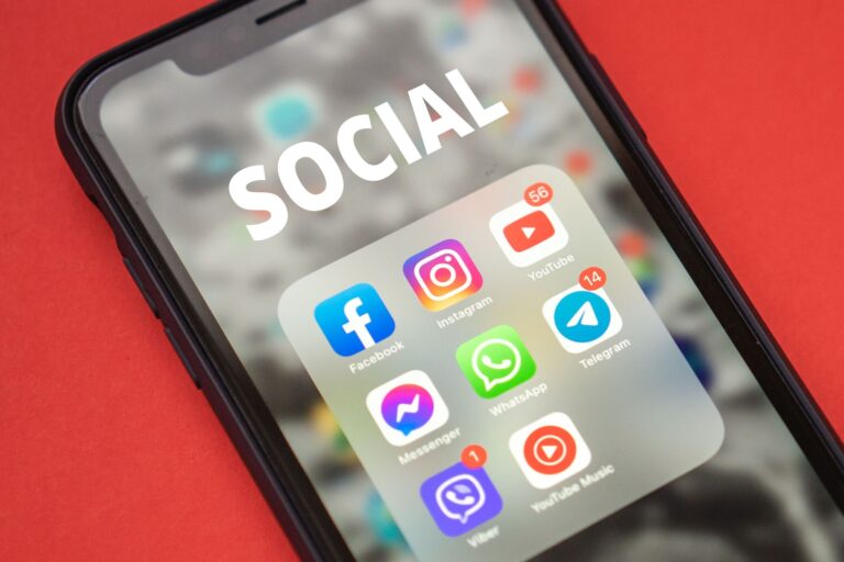 Ratgeber zu sozialen Medien: Wie Sie Ihre Online-Präsenz verbessern