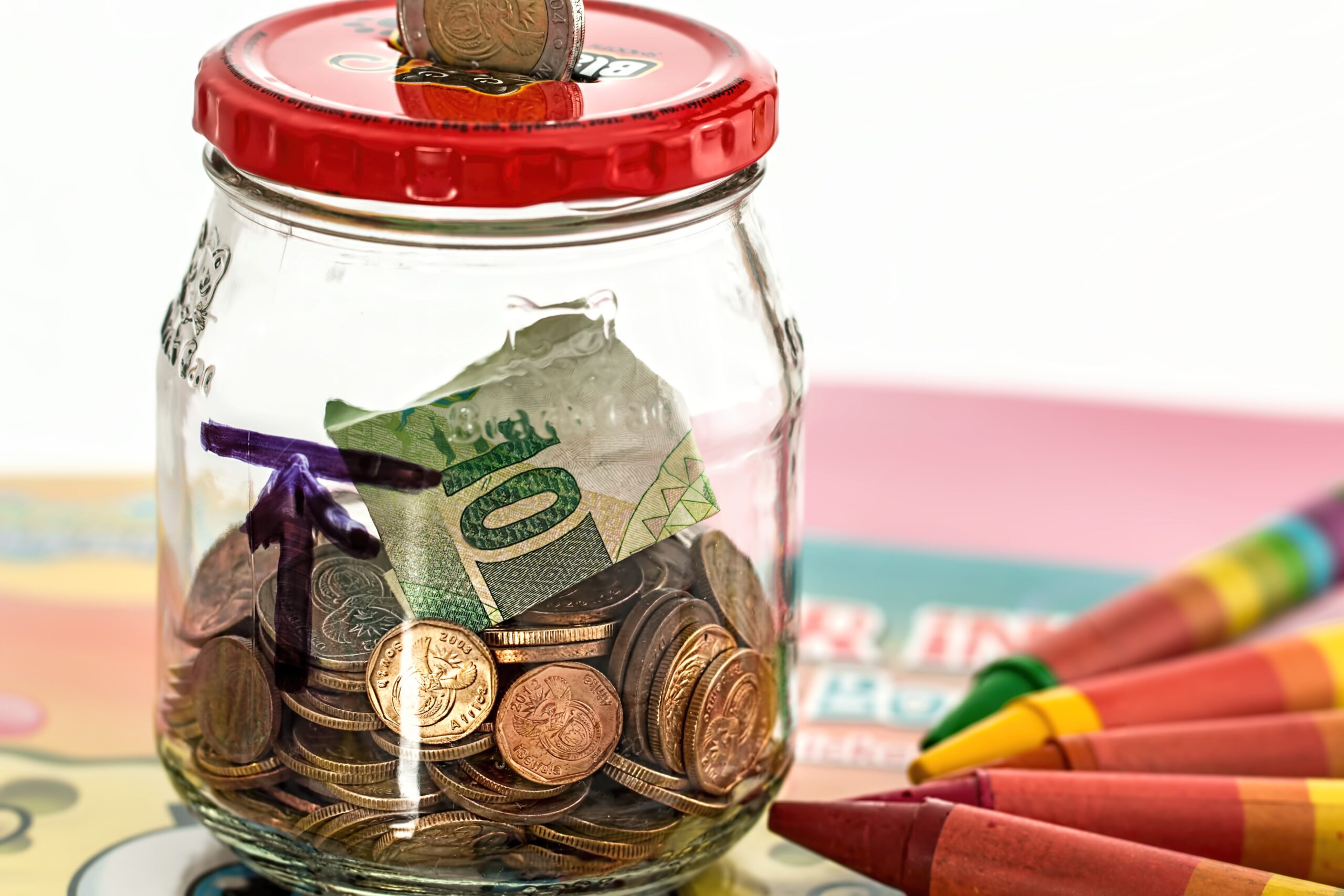 Notgroschen aufbauen: So gelingt die finanzielle Rücklage im Haushalt
